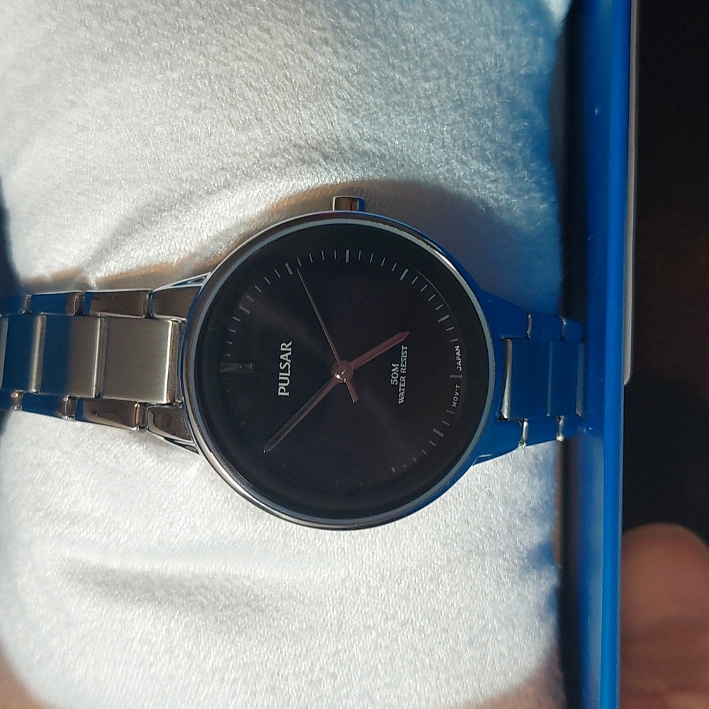 Pulsar womans watch - Picture 2 of 6